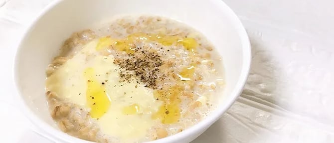 おかゆにしたオートミール