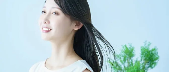 ヨーグルトの効果を感じる女性